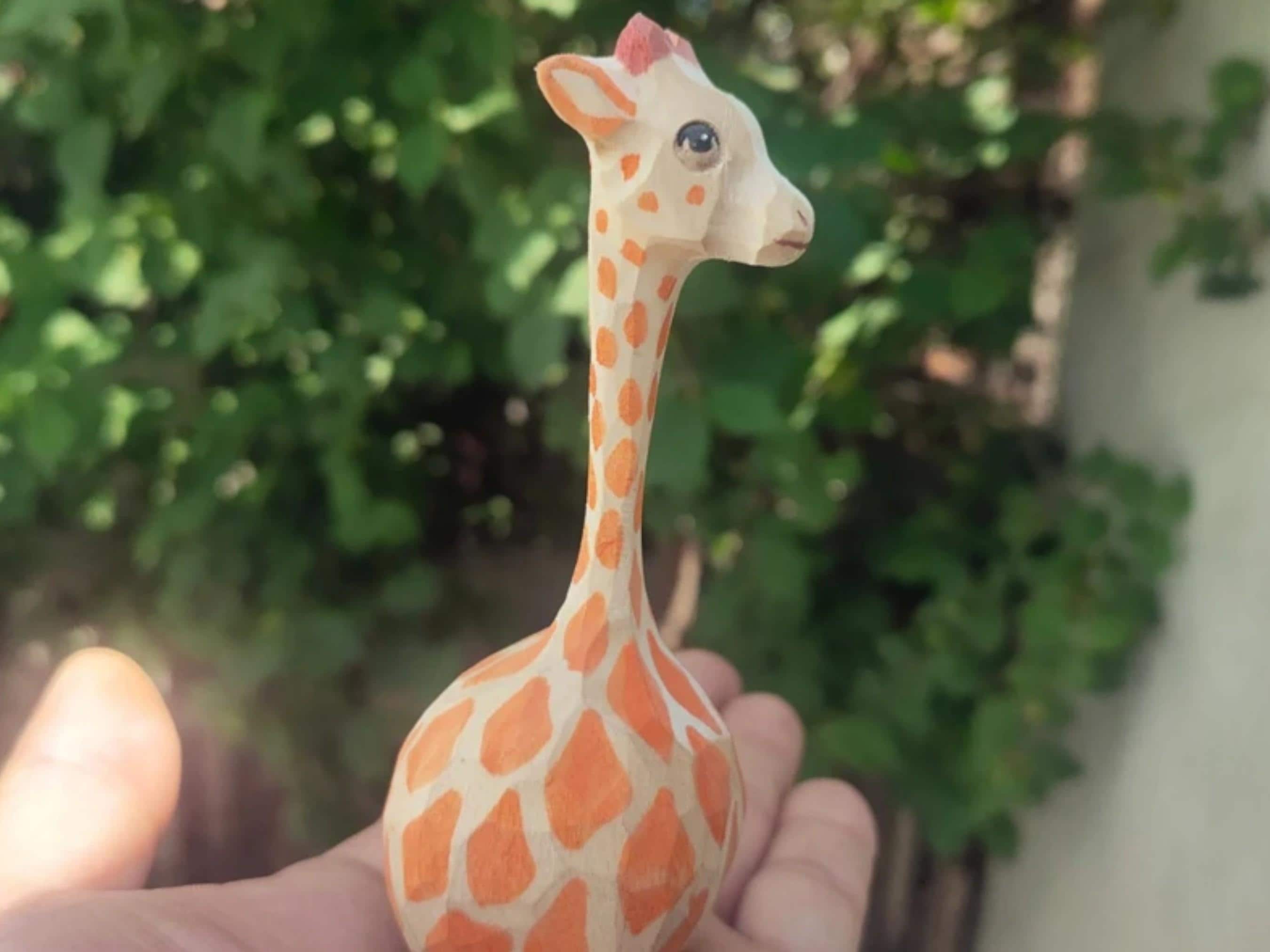 Wood Desktop Statue, Modern Table Sculpture, Indoor Home Decor, Living Room Ornament