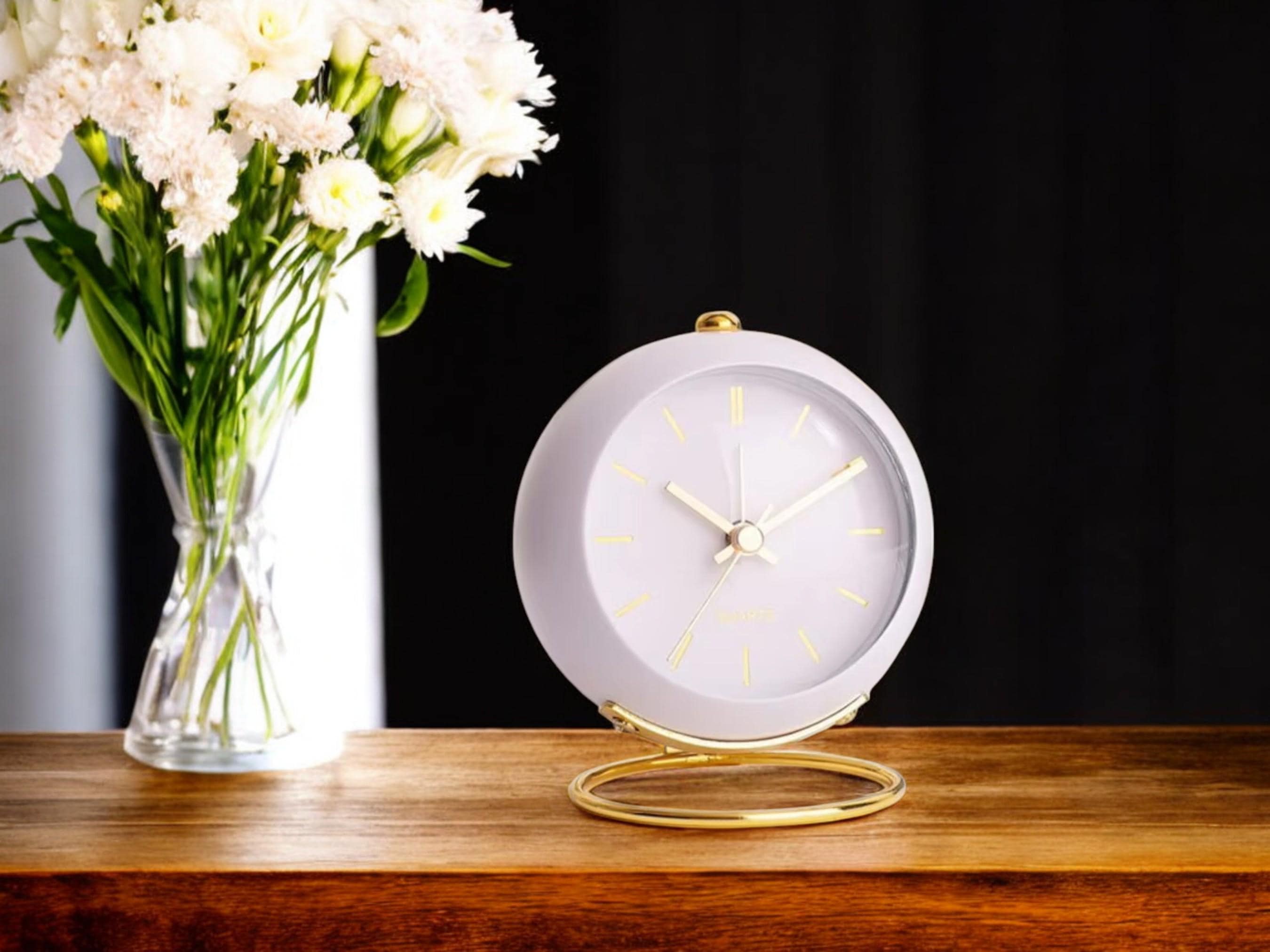 Minimalist Alarm Clock, Luminous Metal Desk Clock, Modern Bedside Table Decor