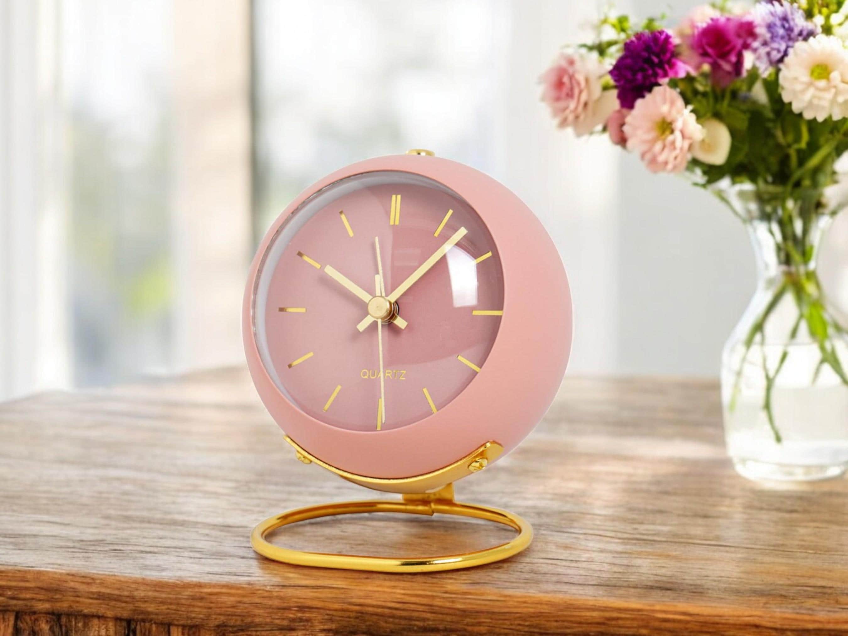 Minimalist Alarm Clock, Luminous Metal Desk Clock, Modern Bedside Table Decor