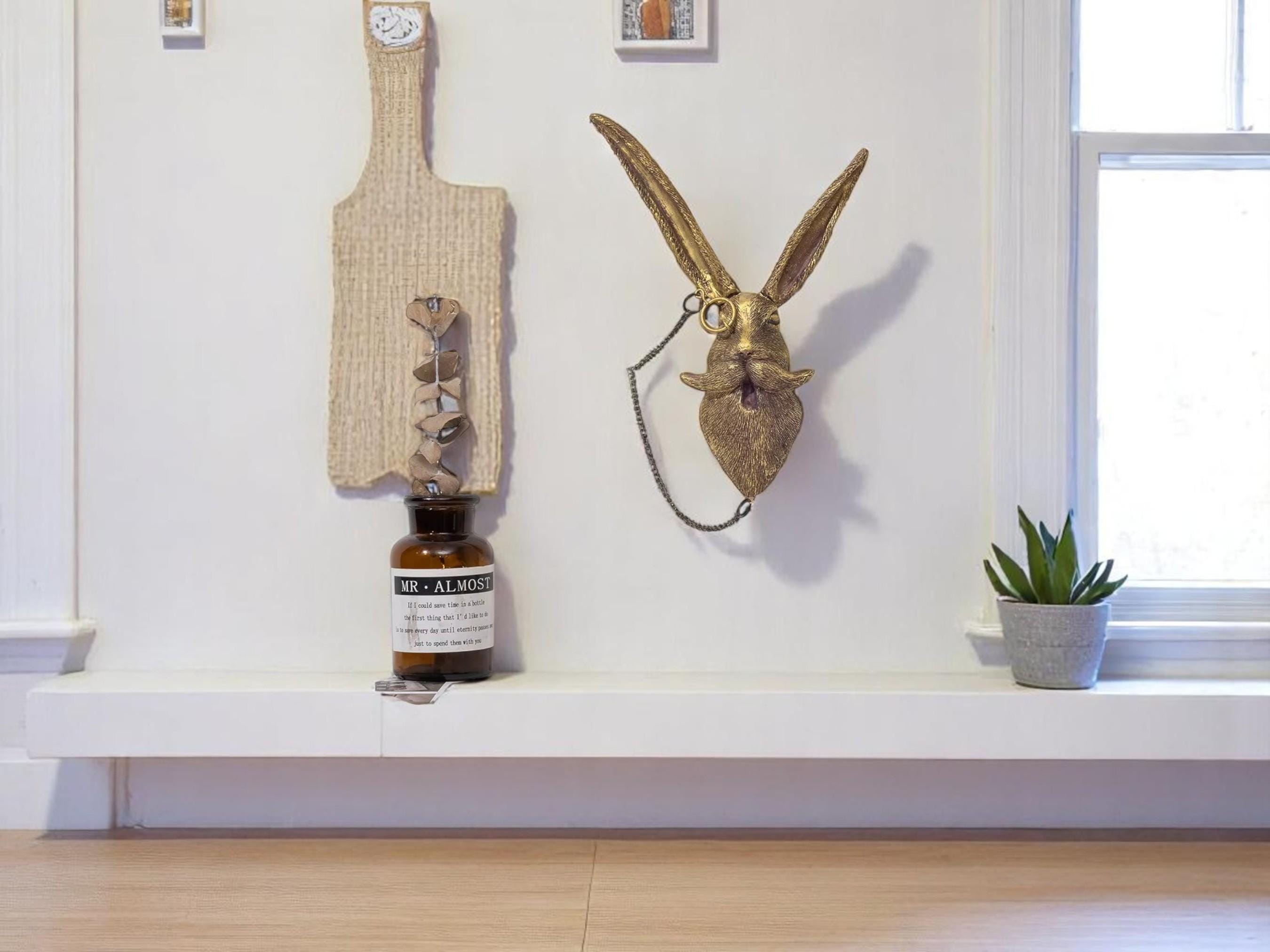 Resin Rabbit Wall Sculpture, Animal Head Wall Decor, Modern Rustic Farmhouse Home Accent