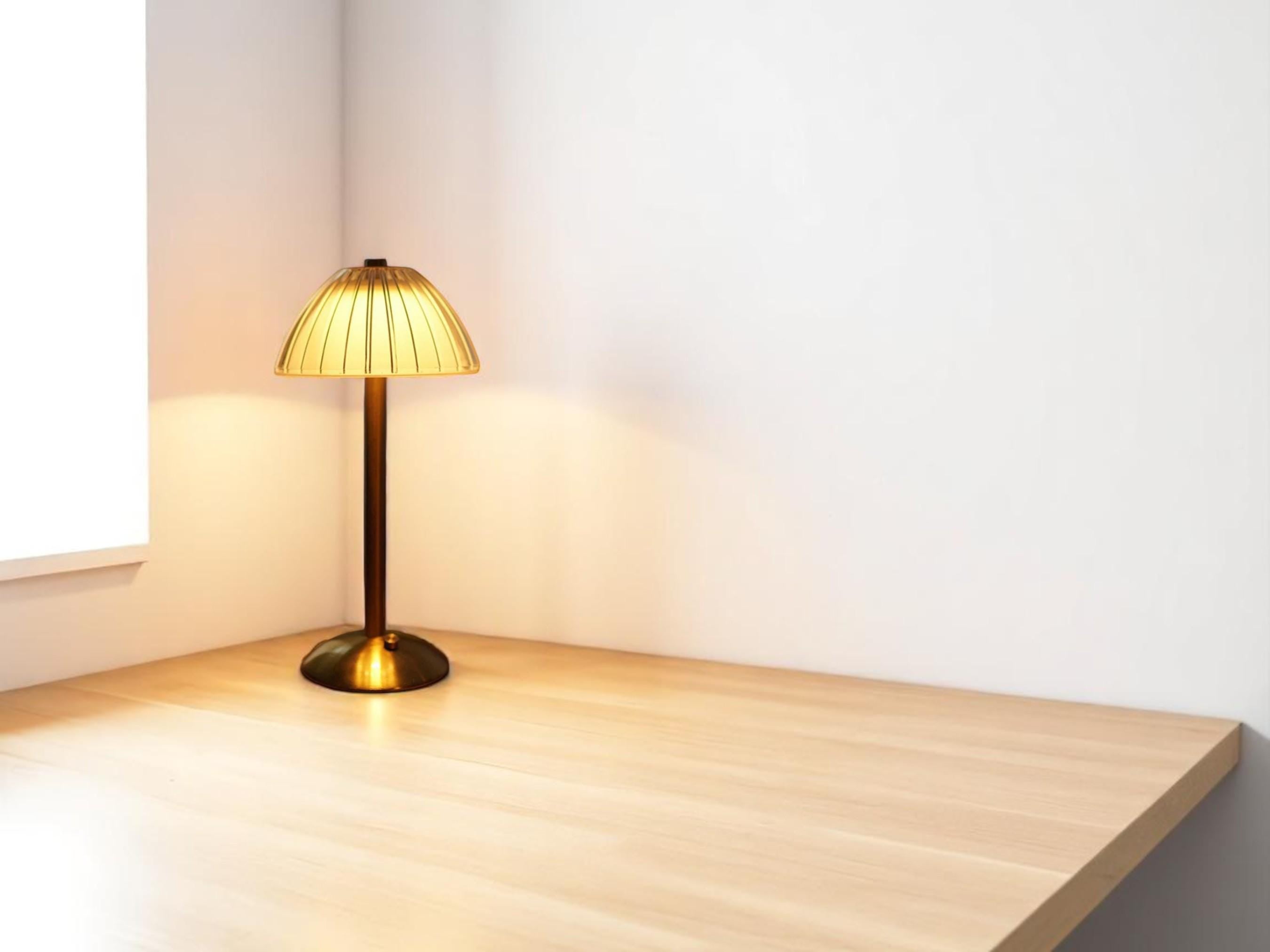 Crystal Glow Lamp, USB Rechargeable Touch Table Lamp, Dimmable Bedside Light Decor