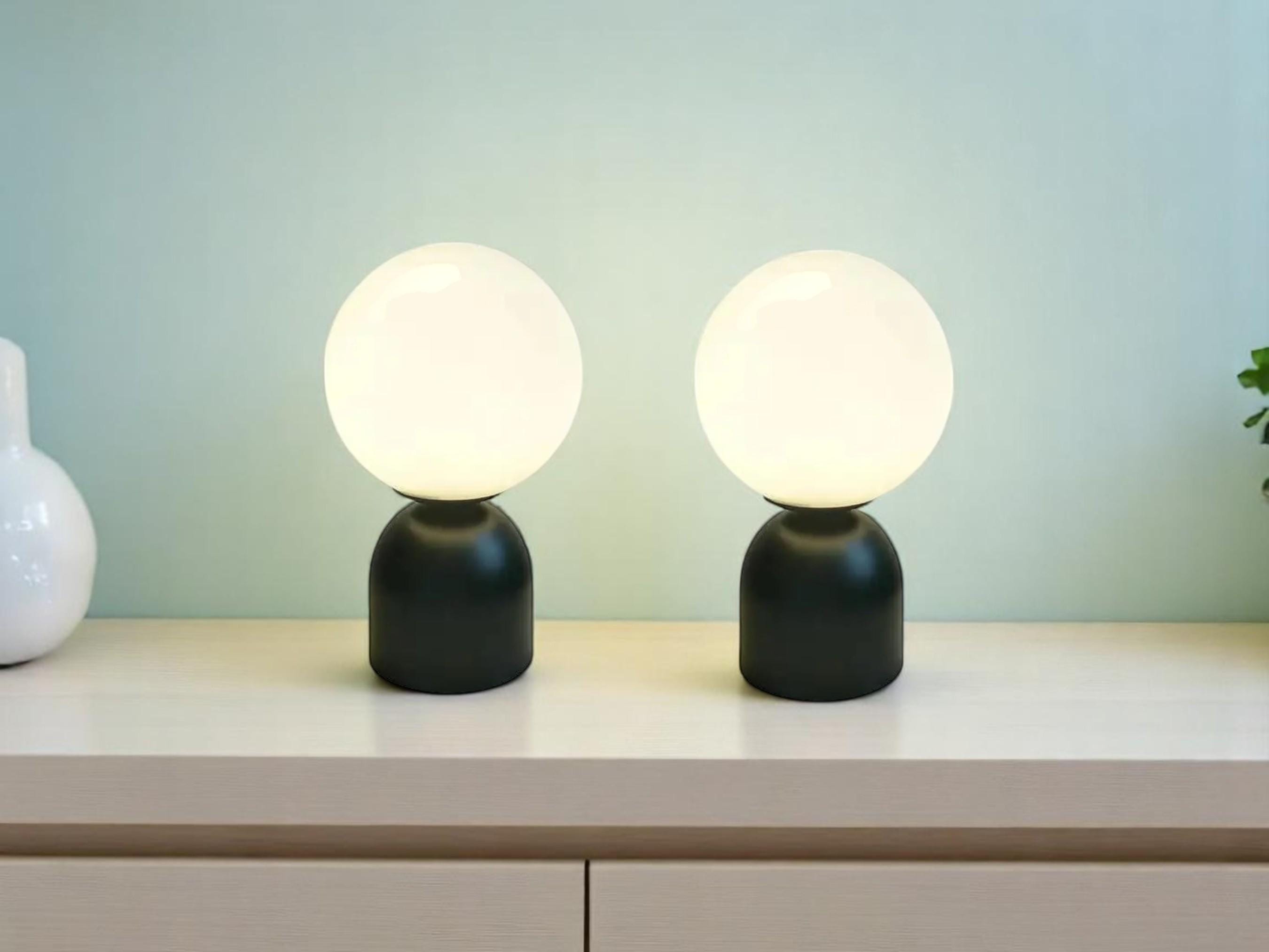 Nordic Brass Table Lamp, Minimalist Ball Desk Light, Modern Lighting for Bedroom