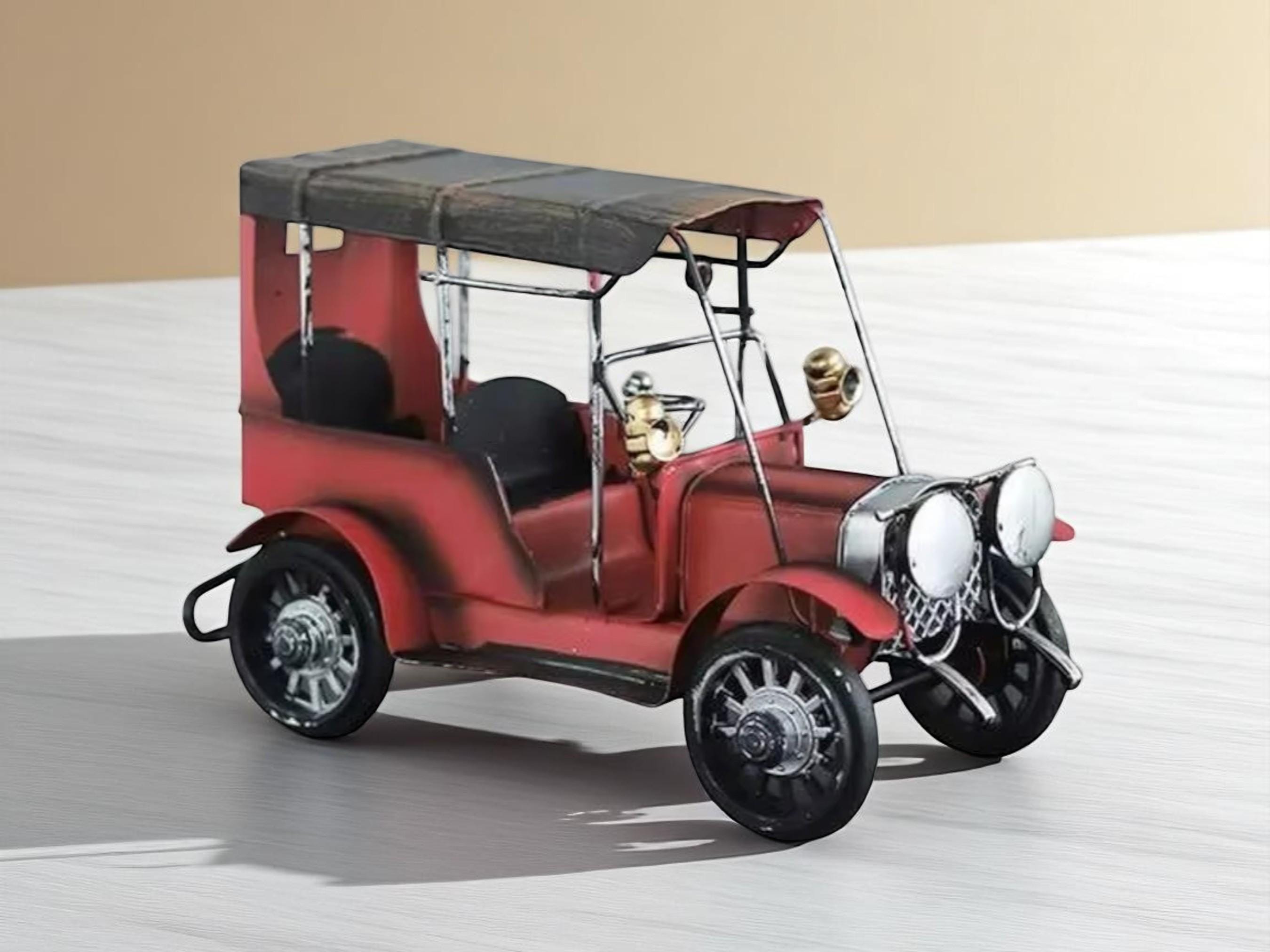 Retro Metal Car Model, Classic Miniature Vehicle Desk Decor, Collectible Home Gift