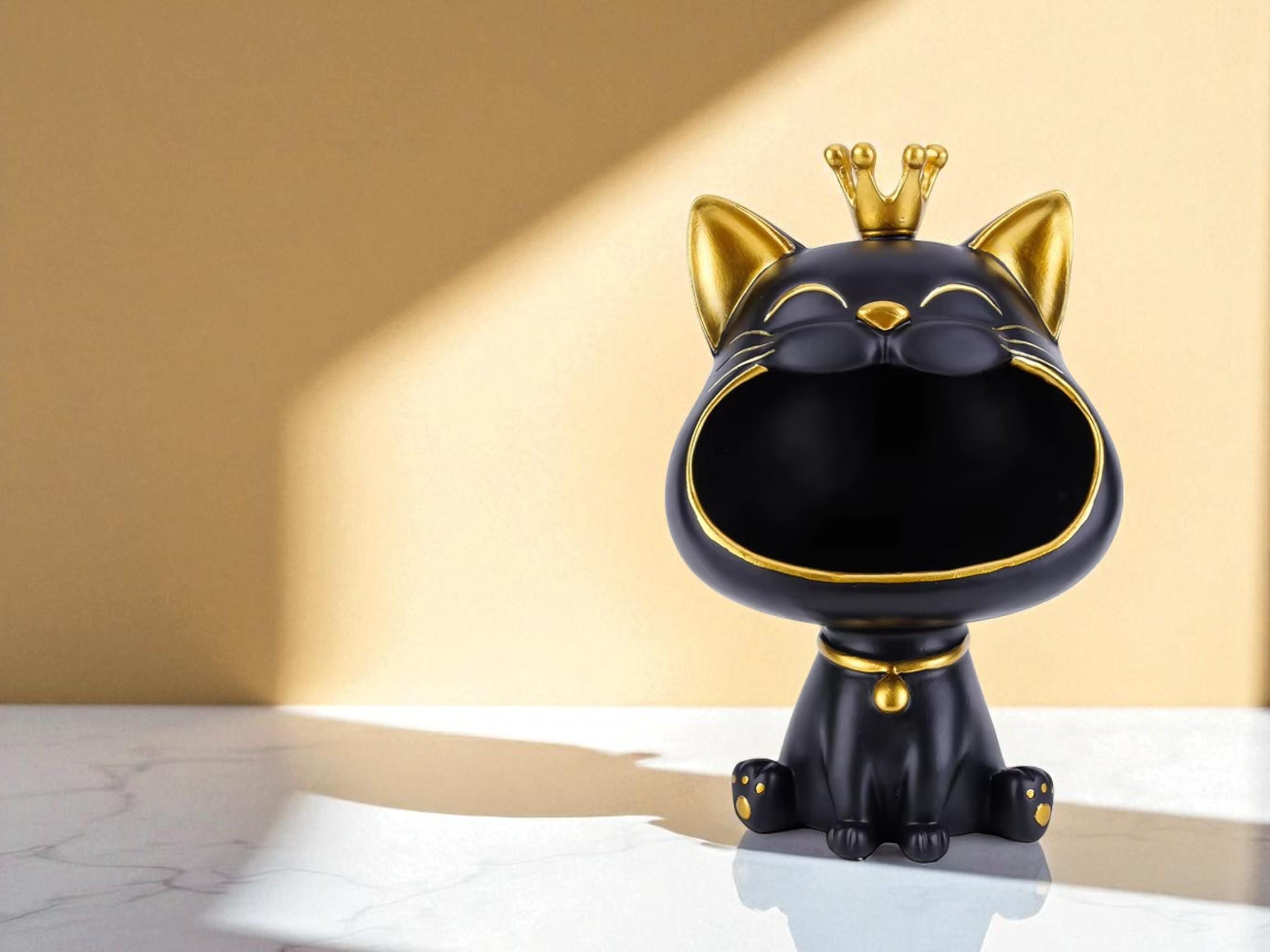 Resin Bulldog Storage Tray: Playful Dog Desk Organizer