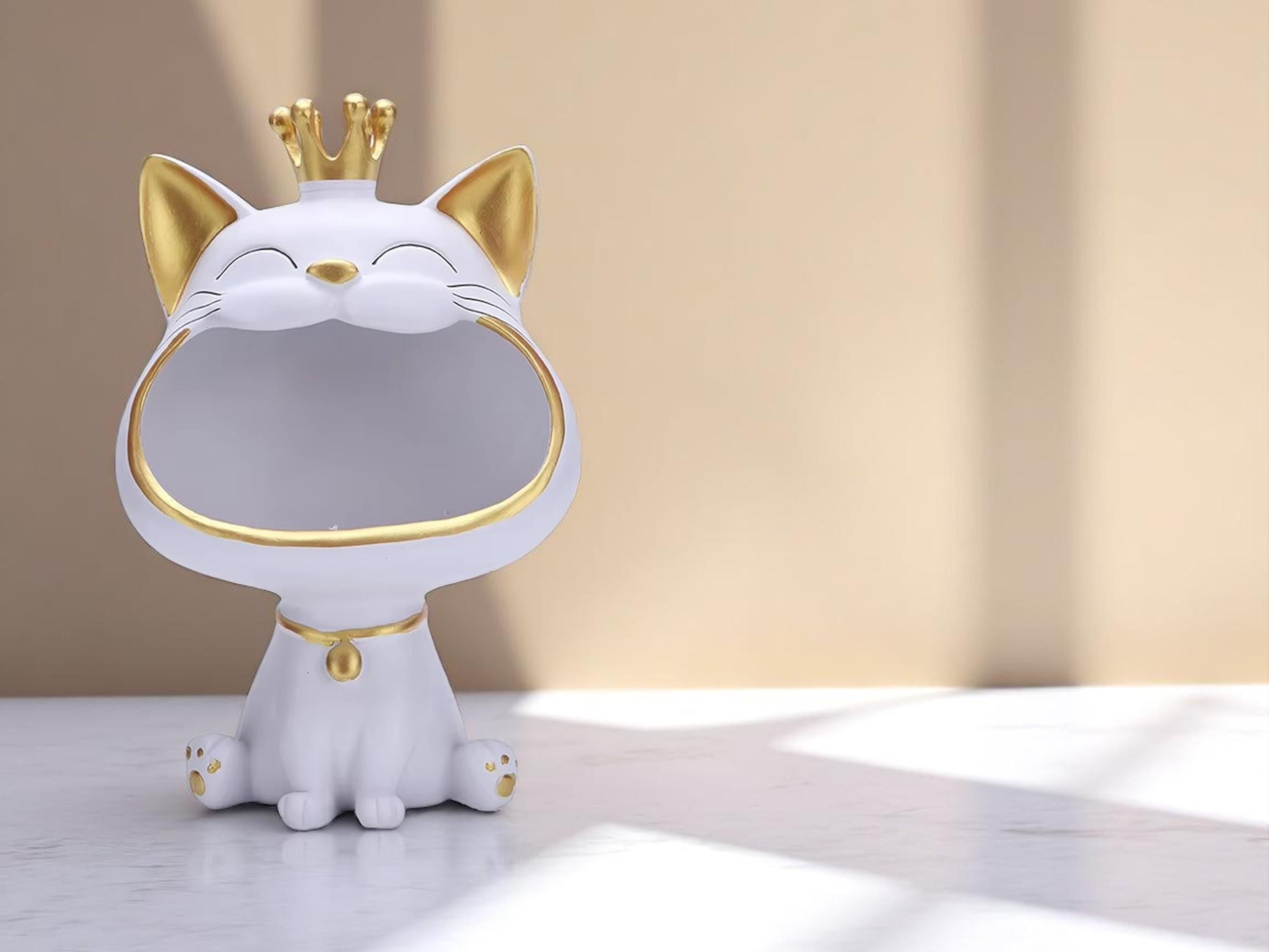 Resin Bulldog Storage Tray: Playful Dog Desk Organizer