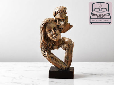 Abstract Couple Resin Art Sculpture, Love Figurine, Romantic Statue, Bookshelf Decor