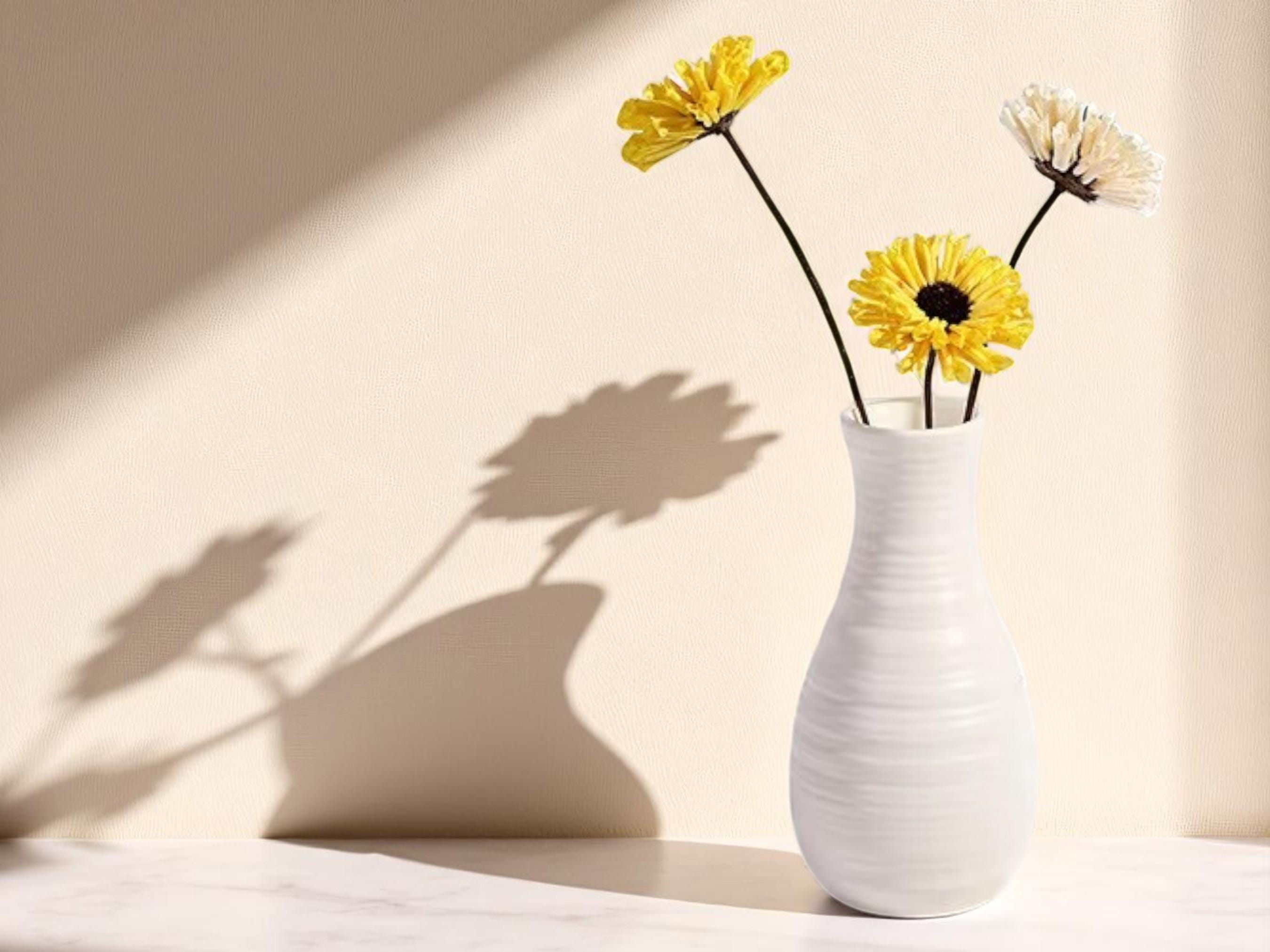 Modern Matte Plastic Vase, Minimalist Nordic Flower Vase, Contemporary Home Decor Accent