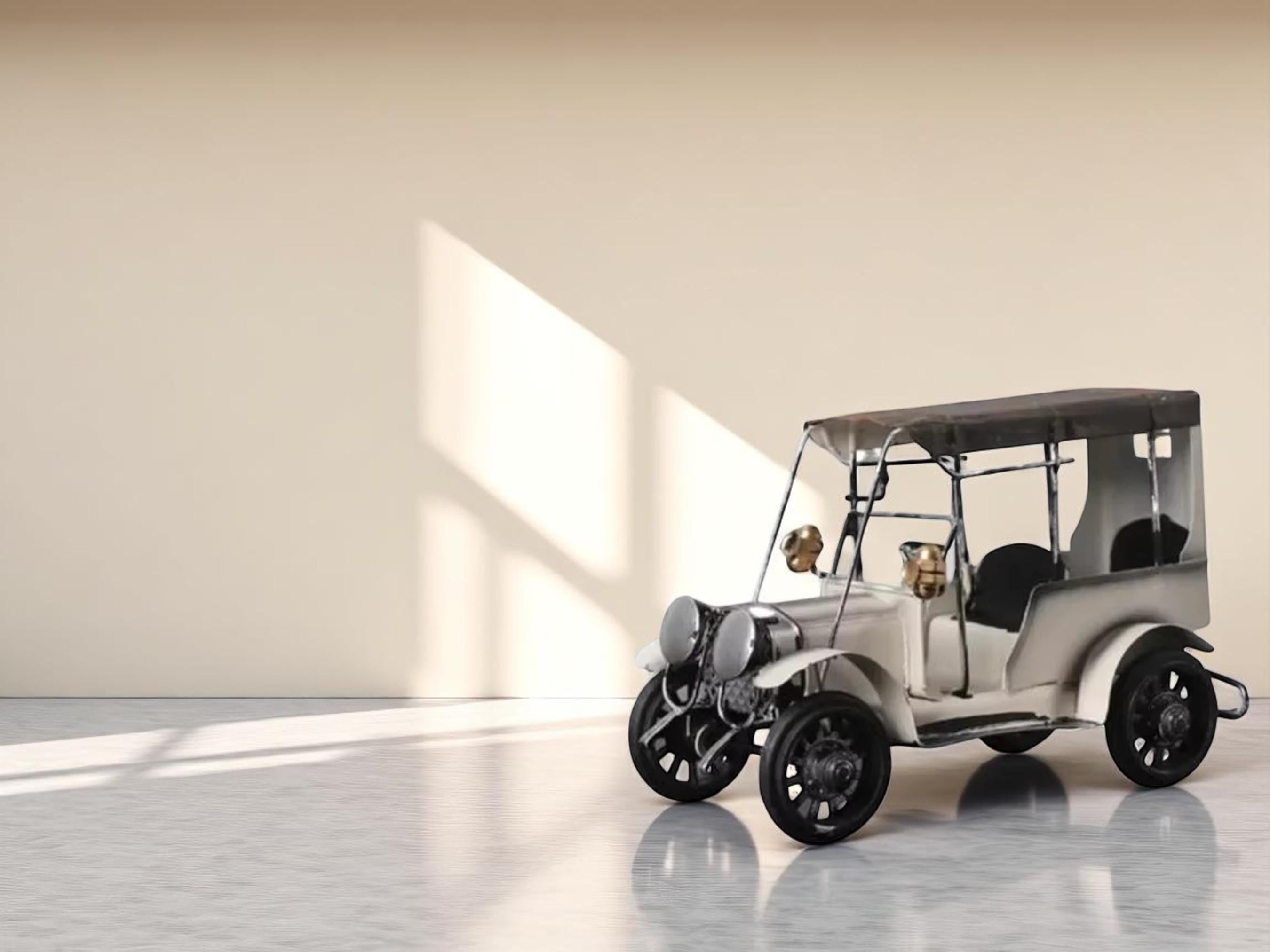 Retro Metal Car Model, Classic Miniature Vehicle Desk Decor, Collectible Home Gift